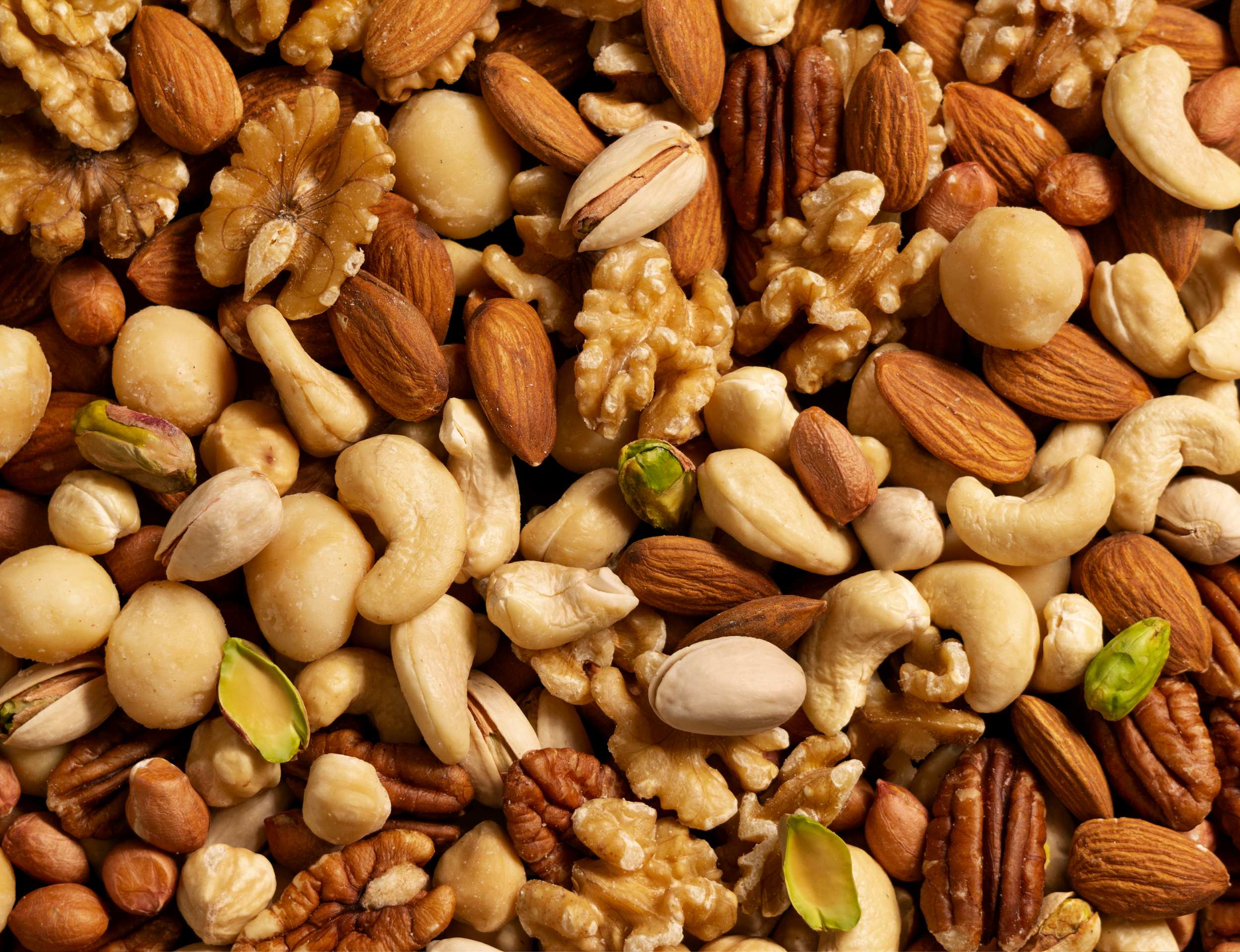 Premium nuts collection - مجموعة المكسرات المميزة